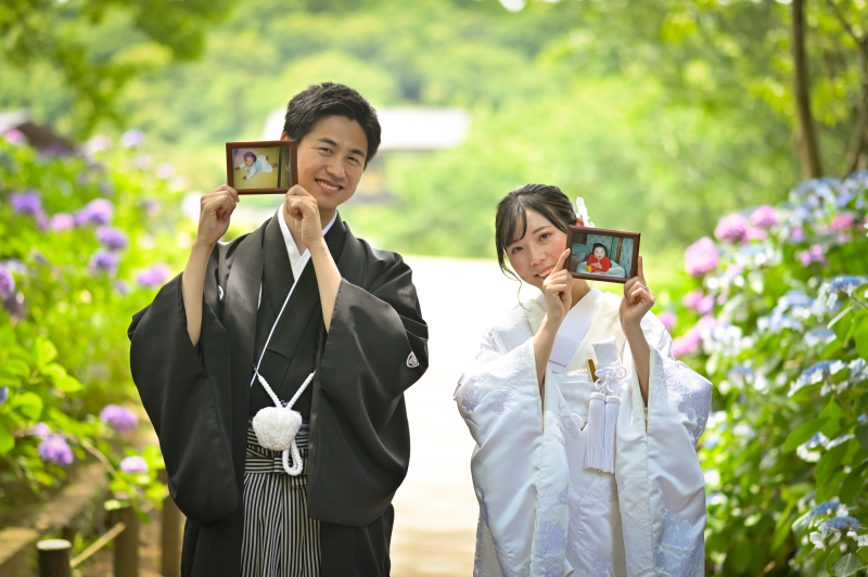 小さい頃の写真と一緒にパシャリ☆～