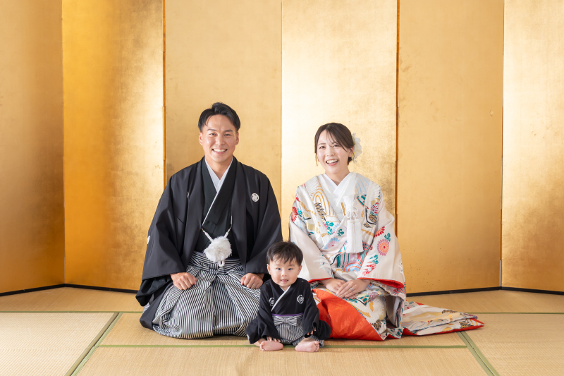＊8月：和装2着スタジオプラン!!披露宴用の前撮りとしてお子様とご利用♪