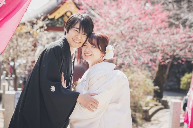 綺麗に色づいた梅と❁