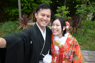 ＊5月：和装2着(白無垢&色打掛)スタジオとガーデン♪　笑顔溢れるレポートです♬