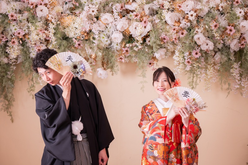 体の角度と表情が絶妙で素敵な1枚!!