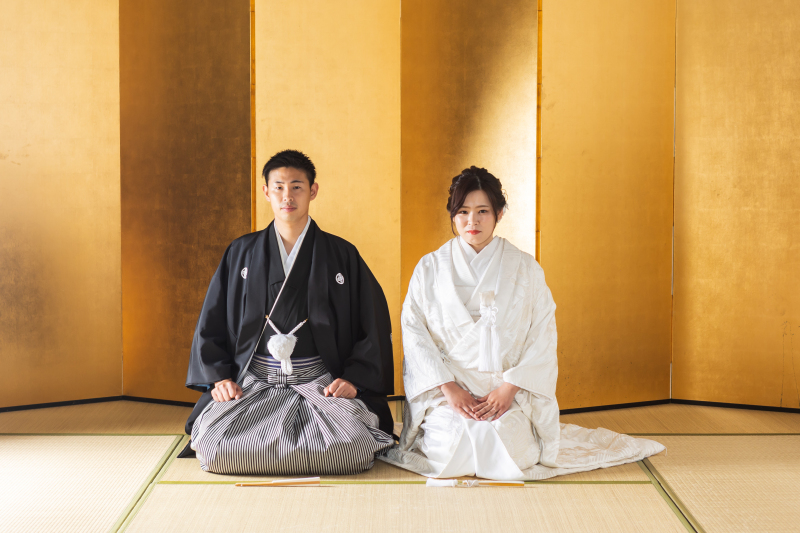 金屛風 撮影白無垢で!