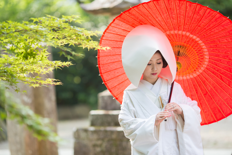 神社にて