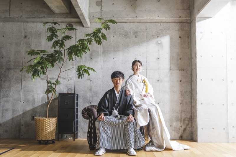 【6月撮影・和装とドレス・スタジオ】追加料なし(修正済データ120カット)背景8種＊衣裳は40着から選択