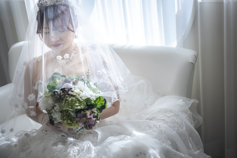 【4/24～5/10GW特別価格】最安：ウェディングドレス1着で憧れのチャペル撮影//追加料なし(修正済データ130カット)