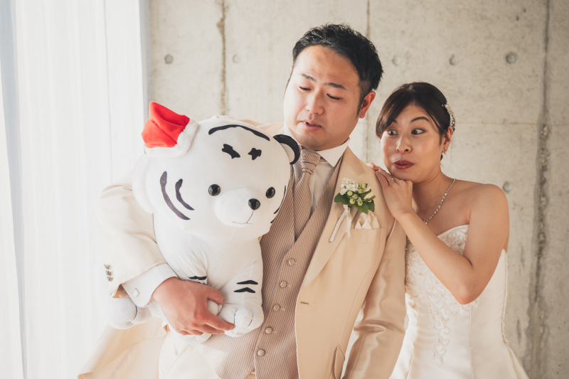 【5月撮影・ドレススタジオ】1着：追加料なし(修正済データ80カット)背景6種＊衣裳は40着から＊データ最短5日納品