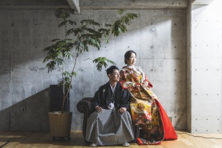 天候も料金も安心/選べるブースでスタジオ撮影♡ 夏・冬シーズンは特におすすめ ☆ご披露宴予定のお客様の前撮りとしても人気プラン☆