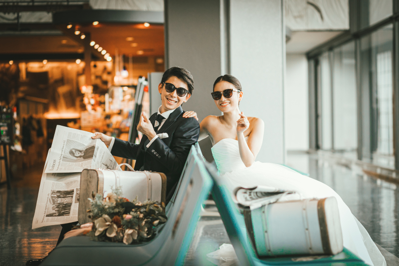 旅行気分で決めポーズ♪