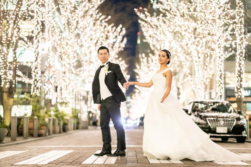 丸の内仲通りに移動して