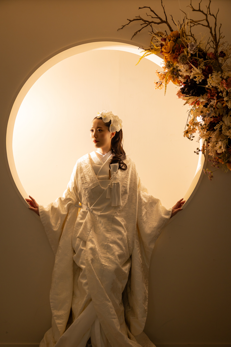 縁に座ってソロショットも