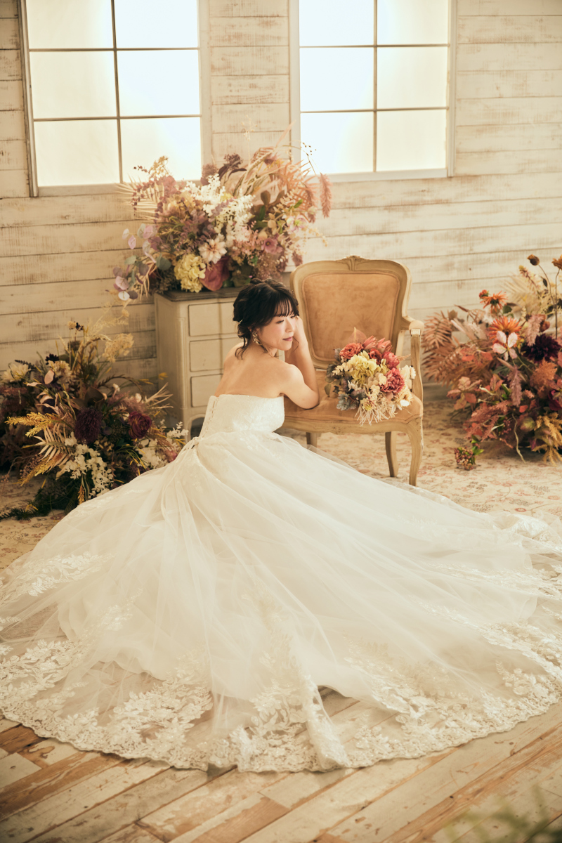 トレーンを広げて