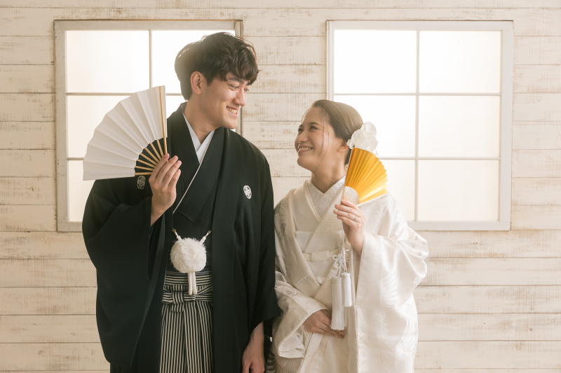 扇子からチラッとお顔を見せて♡