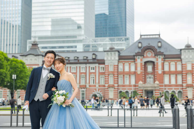 赤レンガが特徴の東京駅舎前から撮影スタート❁
