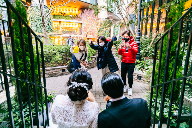 ワンちゃんたちの目線をもらうのに必死でした(笑)