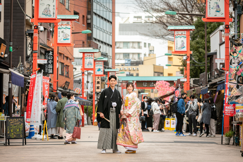 江戸情緒が感じられる伝法院通り
