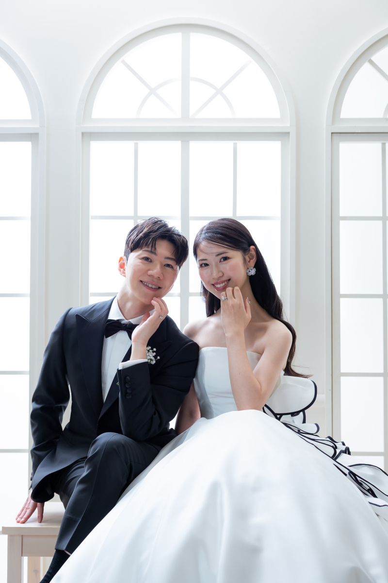 ベンチに座って