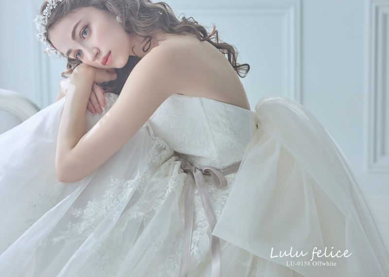 その他も多数ブランドドレスをご用意！