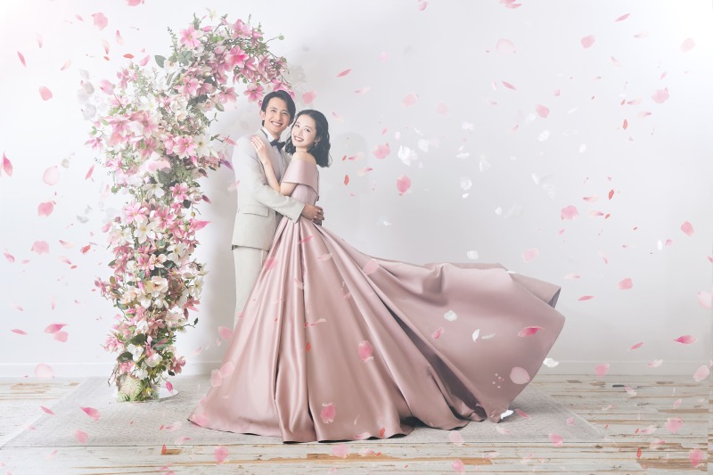 Little Martha 代官山_カラードレスが豊富