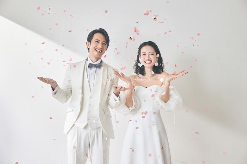 \平日撮影限定/【洋装】スタジオフォトプラン*ドレスアップグレード料金50%OFF&お好きな背景ブース1種類追加をプレゼント♪