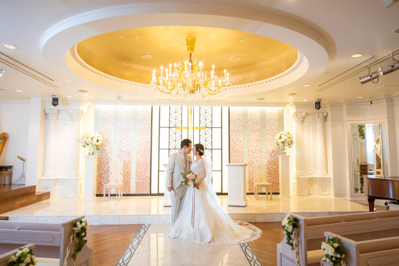 専門結婚式場で本番さながらの撮影を*《洋装》チャペルフォトプラン【リーガロイヤルホテル】