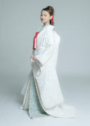 白無垢×色掛下コーデ例（菊小紋）