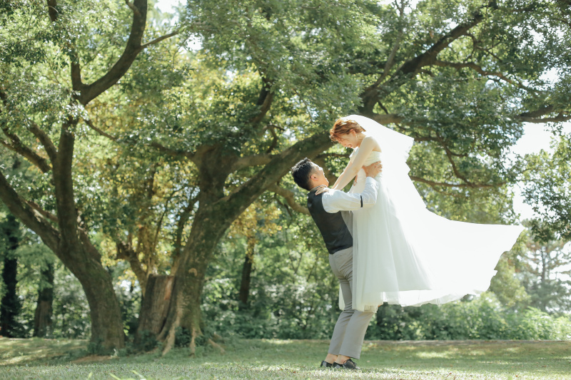 ご新婦様を持ち上げてのショット!