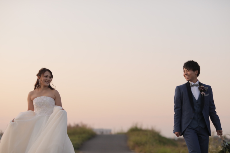 16:15〜夕暮れを背景に