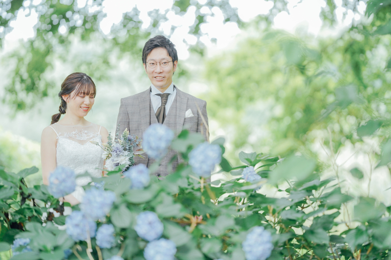 紫陽花とともに