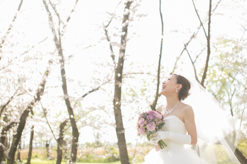 風で花びらもひらひら~