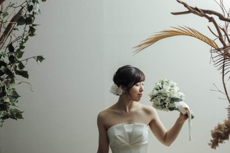 ドライフラワーの流木での撮影