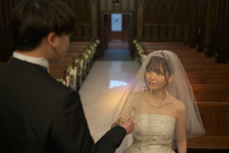 ふたりで手を取って