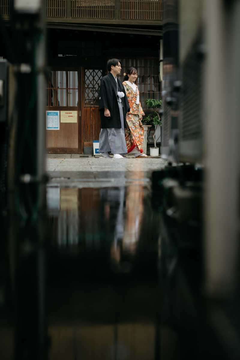 雨に映る自分たち