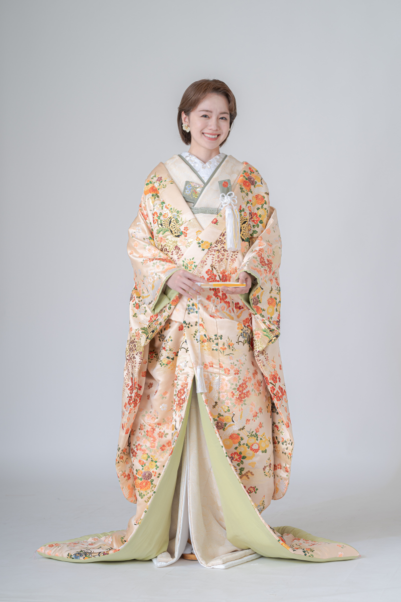 ラヴィファクトリー大宮店_色打掛・着物が豊富