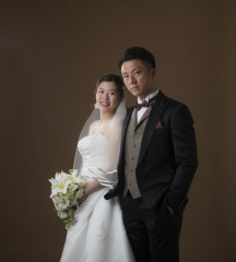 シンプルなスタジオで和装も洋装も