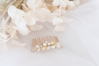 ヘッドアクセサリー