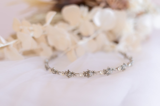 ヘッドアクセサリー