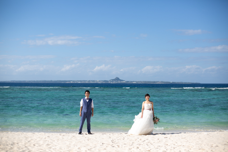 瀬底ビーチへ移動！