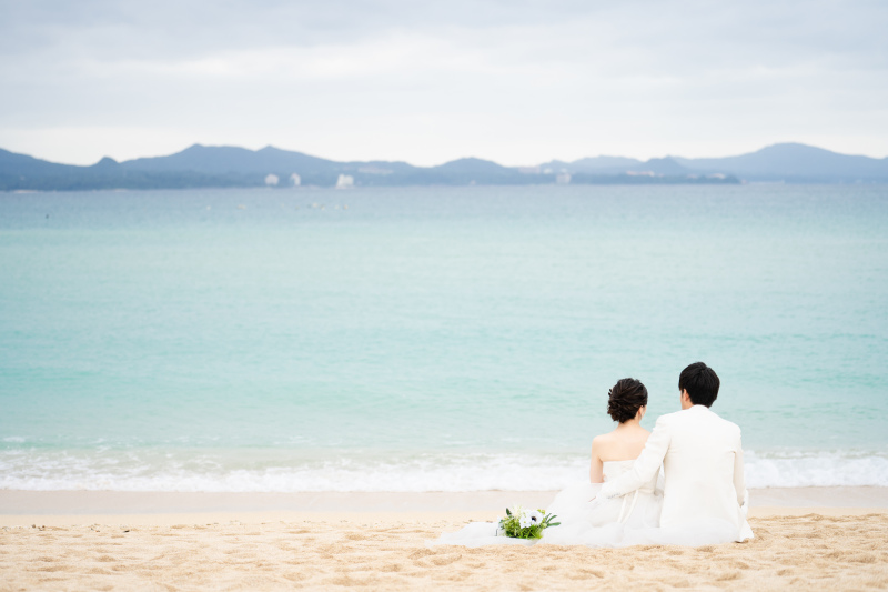 ＊海の向こうを眺めて