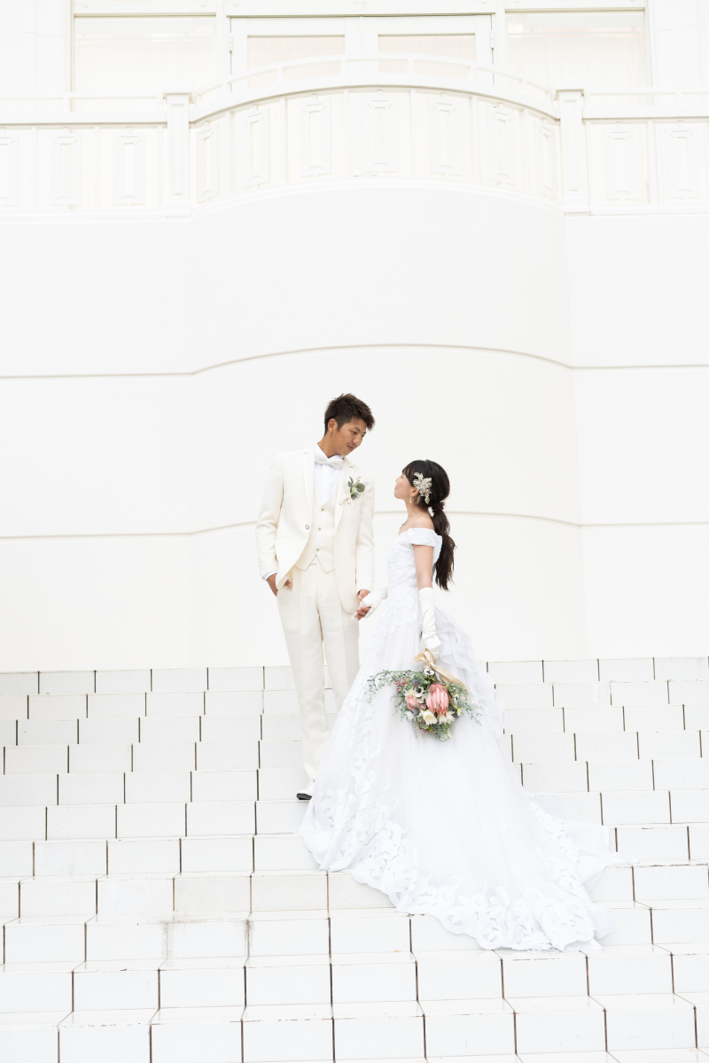 ＊チャペルの階段で