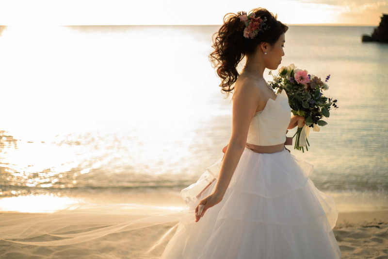 *夕日をバックに*