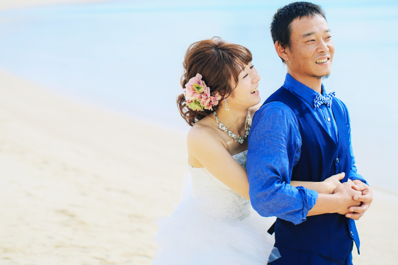 後ろからハグ♡