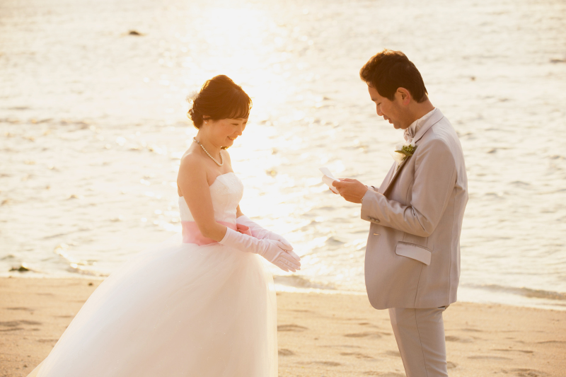 夕日をバックにラブレター