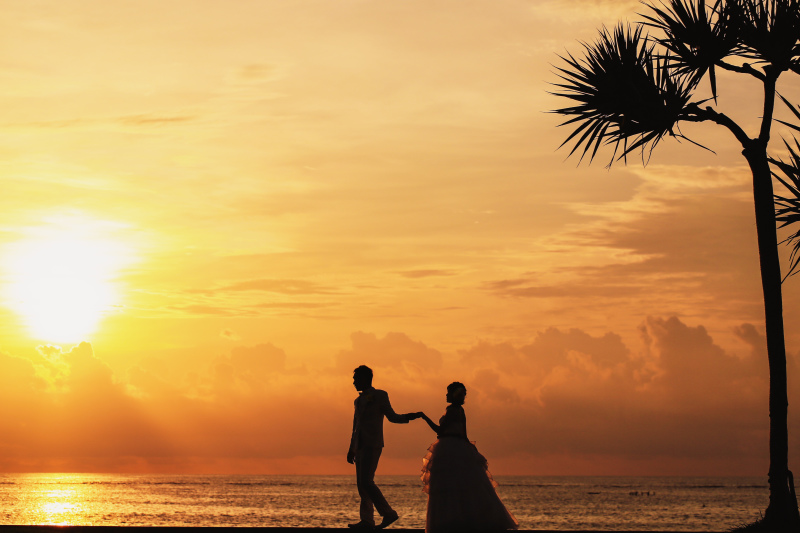 サンセットのシルエットで