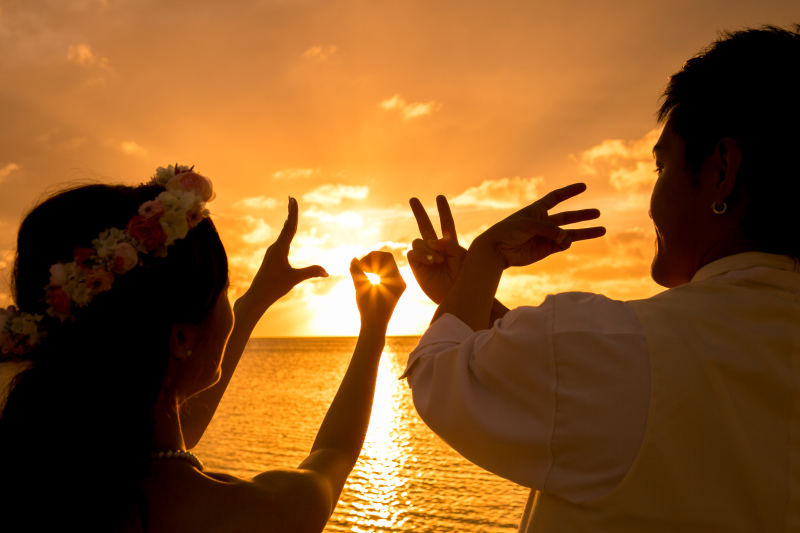 夕日に向かって