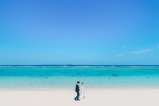 沖縄フォトウェディング　BEREL（ベレール）_ムービーウェディング（ビーチロケ）