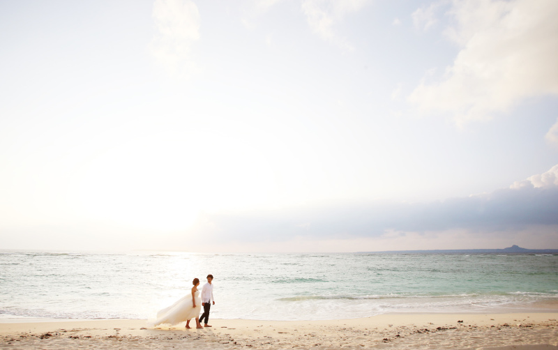 砂浜を裸足で♪