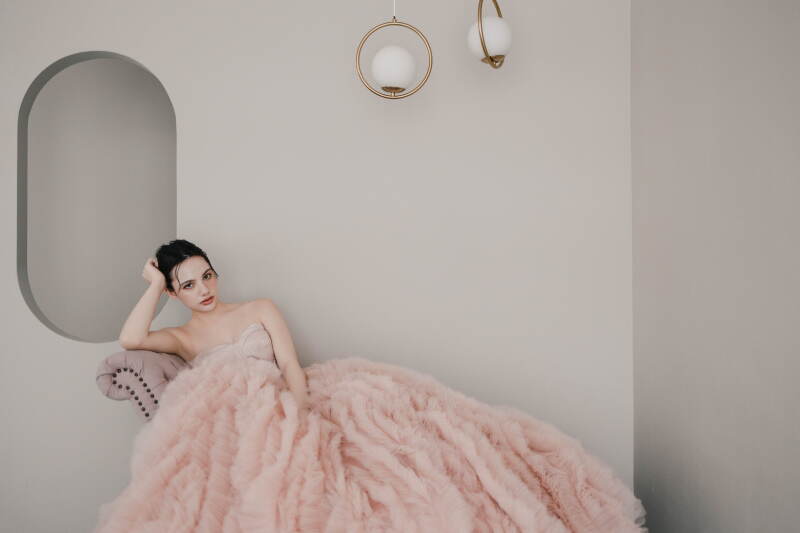 【スタジオプラン】衣装・ヘアメイク・撮影すべて込み。天候に左右されないスタジオで思い出の一枚を残せる安心プラン