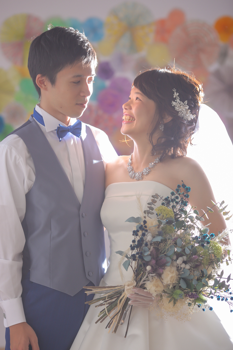 カラフルな背景でも◎