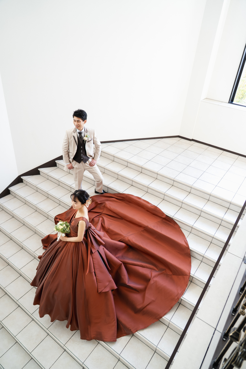 ドレスを広げて