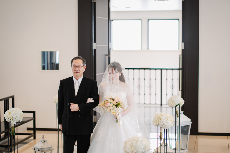 少し緊張されていますが